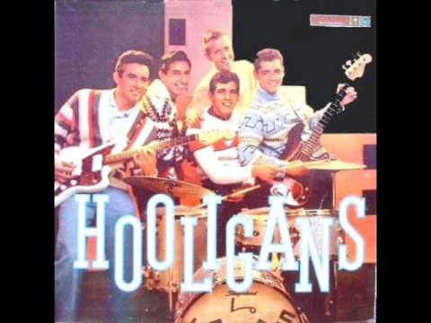 download lagu mp3 mp4 Los Hooligans Acapulco Rock, download mp3 Los Hooligans Acapulco Rock free downloadn, video klip Los Hooligans Acapulco Rock