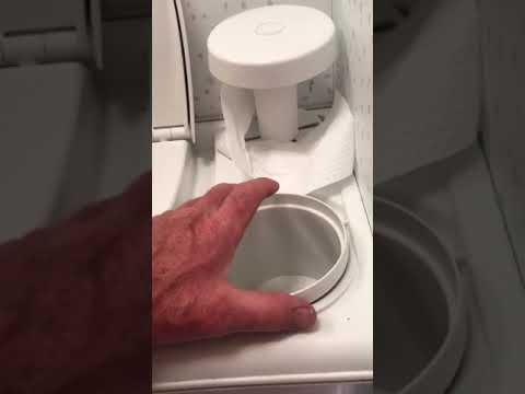 Leaking flush on Thetford toilet. Easy fix !