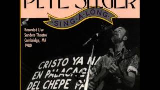 Pete Seeger - Amazing Grace (Singalong)