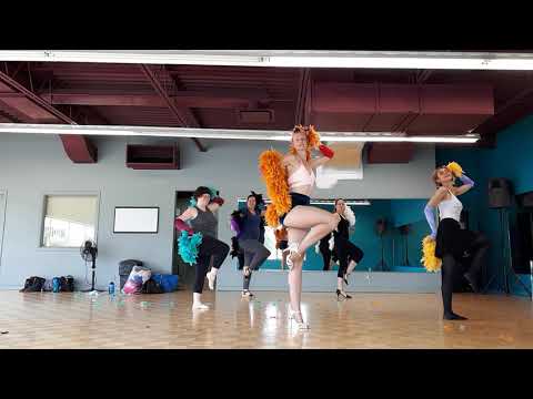 Burlesque Workshop w/ The Lady Josephine (Boas & Gloves)