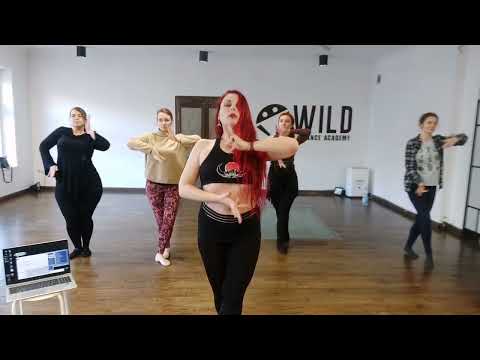 Tribal Fusion workshop with Ethel in Krakow. 12.03.2022