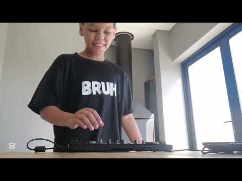 DJ LOGAN WEEKEND STARTER 10 MIN MASHUP