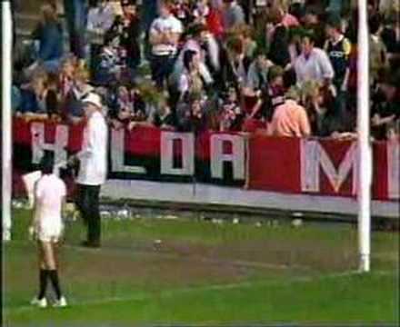 VFL football R 2 1985 St.Kilda v Carlton