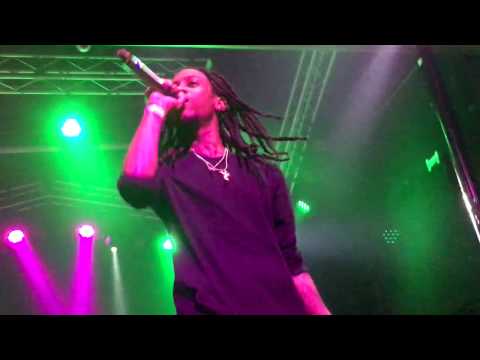 Yung Simmie - Smokers Anthem (Live in Santa Ana, CA, 11/28/16)