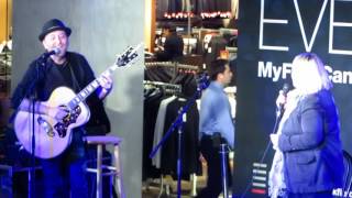 Jann Arden doing Silent Night at First Canadian Place