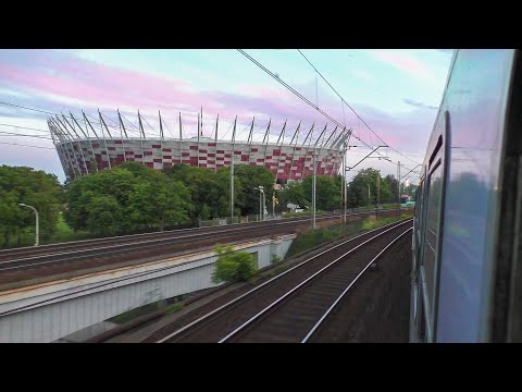Odcinek Warszawa Wschodnia - Warszawa Centralna z okna pociągu TLK 14102 "Wysocki"