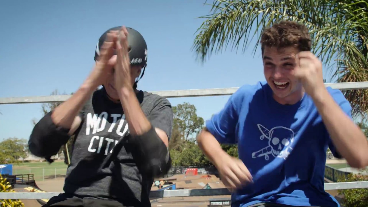 Tony Hawk patina Street en el anuncio de su Pro Model