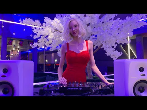 DONSKOVA - Live @ HAPPY NEW YEAR [Melodic Techno | Progressive House] (Special Edition)
