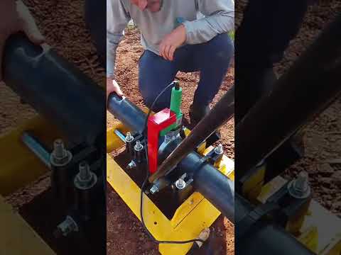 pinhão Paraná.... soldagem de tubulação