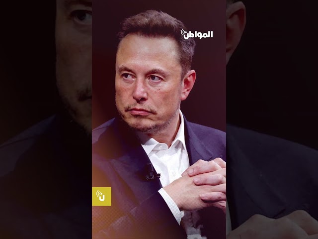 أشبه بفيلم سينمائي.. صاروخ SpaceX يضيء سماء كاليفورنيا