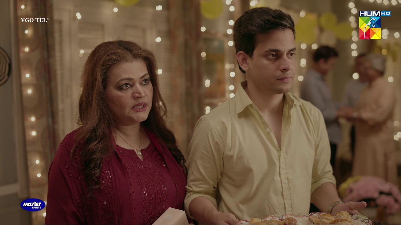 Yeh Larki Meri Koi Izzat Nahi Karti...! Gulbahar - [ Sanam Saeed & Komal Meer ] HUM TV