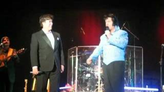 Doug Church and Ronnie McDowell sing The King Is Gone