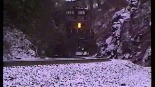 preview picture of video 'CSX coal train in the snow on the Blue Ridge Sub. (1992)'