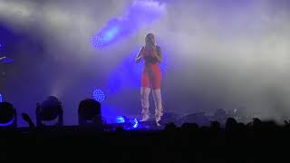 ESSENCE FEST: Mary J. Blige performs &quot;Only Love&quot; &amp; &quot;Just Fine&quot; live