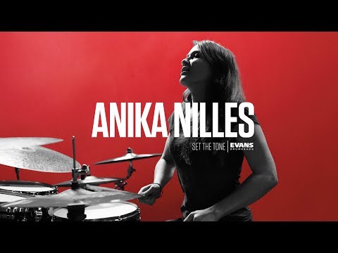 Anika Nilles | Set the Tone (Performance)
