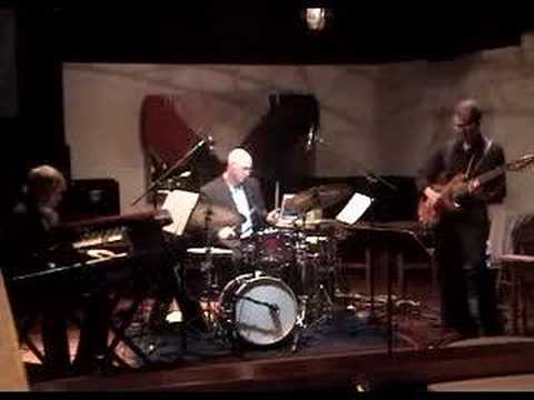 Dave Wood Trio: Vroom Kaboom!!