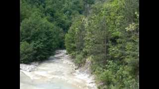 preview picture of video 'Ponte sul Bidente al Mulino di Culmolle'