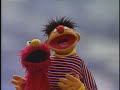 Plaza Sésamo Sesame Street One Fine Face Latin Spanish