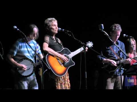 Eliza Gilkyson - "Wildwood Spring" (eTown webisode 133)
