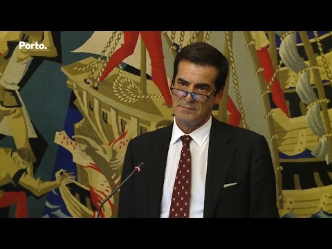Rui Moreira quer que seja o Porto a regular STCP e Metro do Porto (AM)