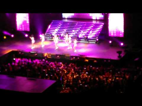 Kcon NY... VIXX, AOA, TEEN TOP, GIRLS GENERATION!!