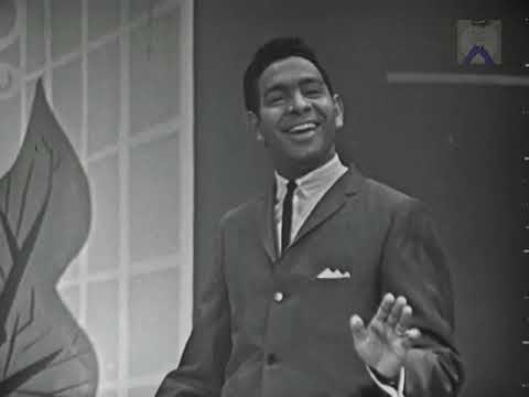 Jimmy Little - Fools Rush In & Call Up The Lifeline Medley (Australian Bandstand 1964)