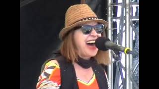 Inga Rumpf - Goin`to the Country - Borgward World Meeting 2016