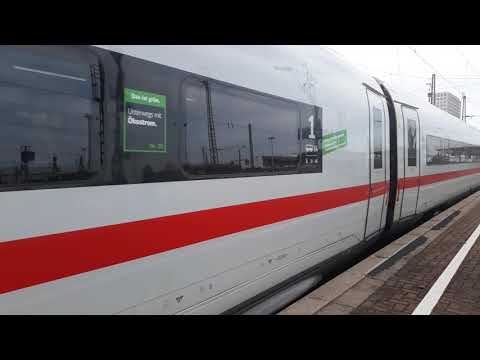 Ein ICE 4 in Dortmund Hbf .
