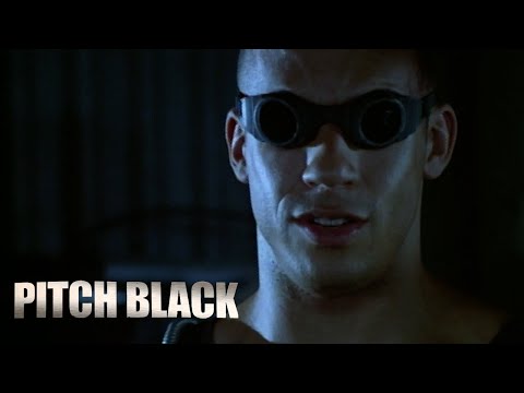 Pitch Black Original Trailer (David Twohy, 2000)