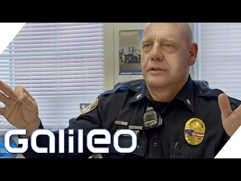 Manfred - the German Sheriff in Texas | Galileo | ProSieben