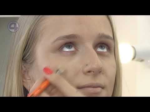 Красота: учимся делать сияющий весенний макияж.