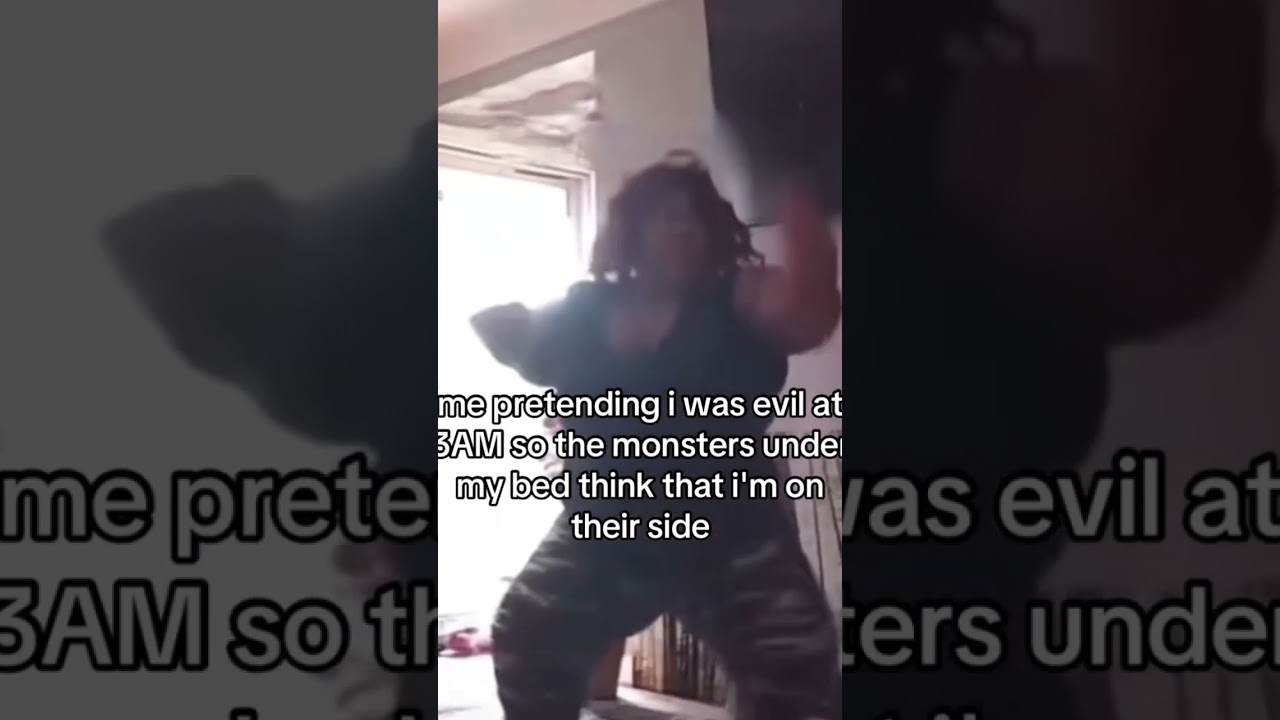 #funnymeme me pretending i was evil at 3AM so the monsters under my bed think that i'm on their side