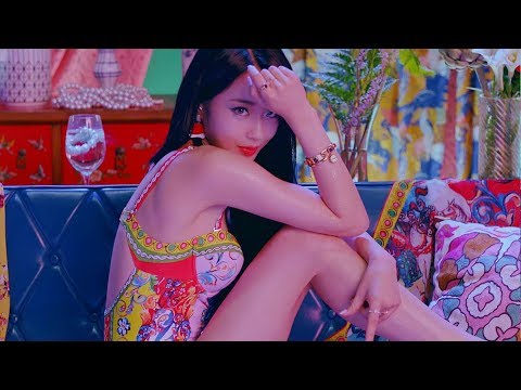 9MUSES — Blue Moon