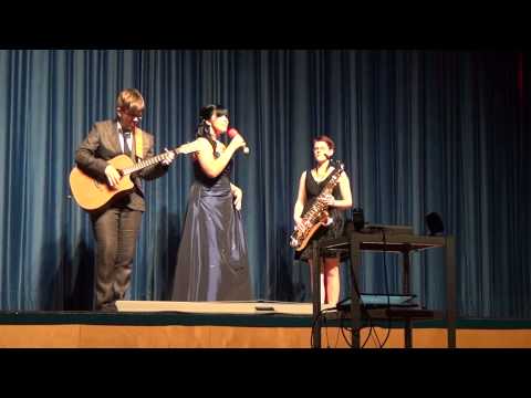 Abiball 2012 Die Tage werden anders sein Tina Nerlich, Jonas M. und Natalie U.