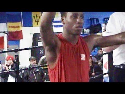 Bruce Carrington / Arvantae Dukes : Elite Boxing. 3 rounds