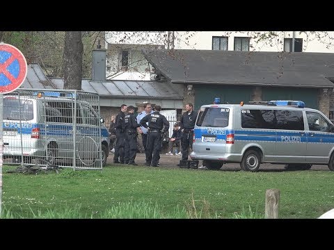 Drogenrazzia vor Prälat Schleich Haus in Bonn am 12.04.18