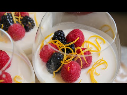 Panna Cotta, light Italian Dessert with Kefir