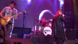 Dokken (original lineup) - &quot;Dream Warriors&quot; live in Sioux Falls 9-30-16