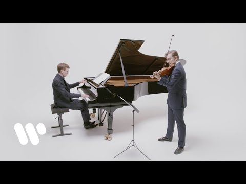 Renaud Capuçon plays Arvo Pärt: Spiegel im Spiegel (with pianist Guillaume Bellom)