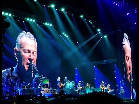 Bruce Springsteen and The E Street Band - Darkness On The Edge Of Town - Paris 15/05/2023