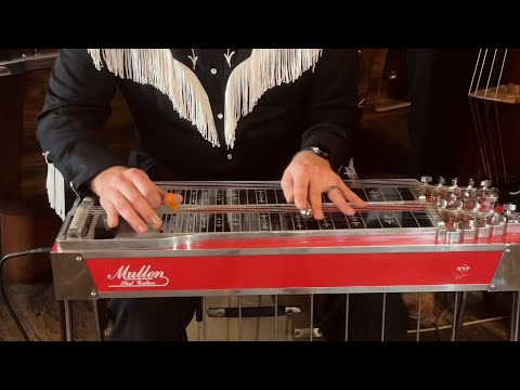 Dim Lights, Thick Smoke (And Loud, Loud Music) - The Honkytonk Wranglers