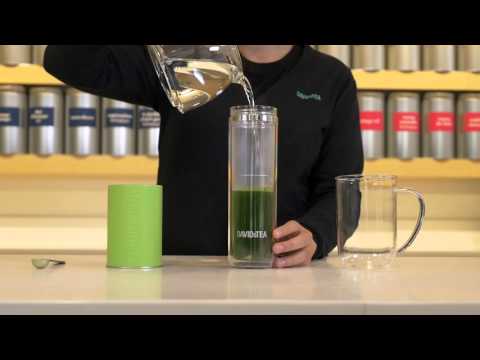 How to Make a Hot Matcha Green Tea - DAVIDsTEA