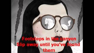 The Courteeners - Sharks Are Circling - Lyrics