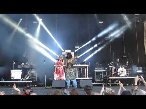 Robyn & La Bagatelle Magique @ Popaganda 2015-08-28