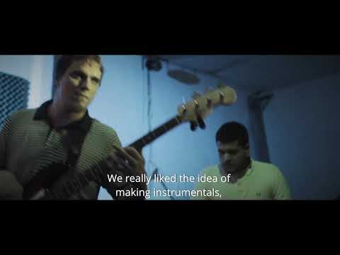 Los Aggrotones - 'Right Now' Pt.1: Introducing