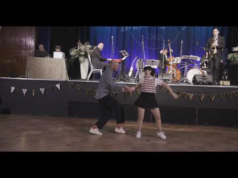 Winter Jump 2023 - Laia & Gustav, to the saxophone of Lars Frank