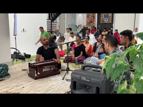 Dhira Gauranga | Hare Krishna Kirtan (22.11.2025)