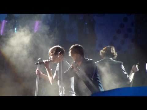 X FACTOR LIVE TOUR 2011 NOTTINGHAM - One Direction MY LIFE WOULD SUCK WITHOUT YOU