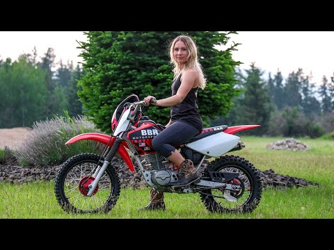 download lagu mp3 mp4 Aba Abas Black Gloves, download mp3 Aba Abas Black Gloves free download, download mp3 Aba Abas Black Gloves