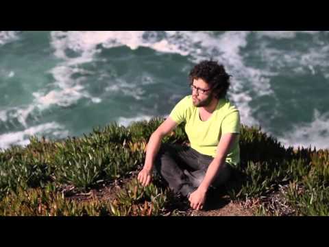 Nicolás Ospina -  Canto con armónicos ('Zambujeira do mar - Portugal')